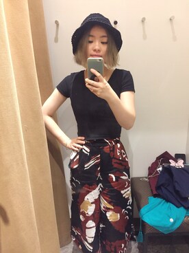 One Moonさんの（SLY | スライ）を使ったコーディネート