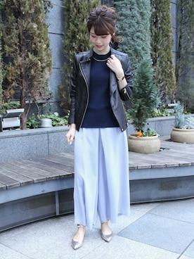 「ブルーコーデ」｜「アイテム（ライダースジャケット）」を使った、AYAさん（レディース・160cm）の冬コーディネート
