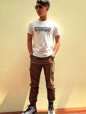 「Jawboneのアイテム」を使った、陳瓏弌さん（メンズ・172cm）の秋コーディネート