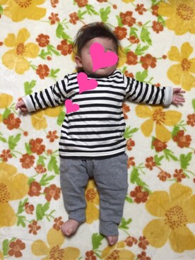 「abcd（ナシ）のアイテム（トップス、ホワイト系）」を使った、ma-coさん（キッズ・70cm）の春コーディネート