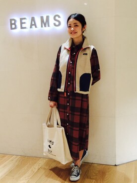 「BEAMS BOY（ビームスボーイ）のアイテム（シャツワンピース）」を使った、MIYAさん（レディース・159cm）の秋コーディネート