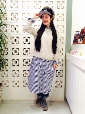 「BEAMS BOY（ビームスボーイ）のアイテム（シャツワンピース）」を使った、MIYAさん（レディース・159cm）の秋コーディネート