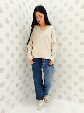 「アイテム（スニーカー）」を使った、MIYAさん（レディース・159cm）の秋コーディネート