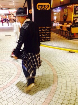 「GIVENCHY（ジバンシイ）のアイテム（ブーツ）」を使った、La Yingさん（メンズ・178cm）の夏コーディネート