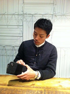 「アイテム（バングル/リストバンド）」を使った、Keiichi Kuribayashiさん（メンズ・170cm）の冬コーディネート