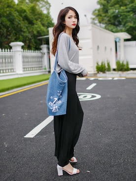 OVoVO（オーヴォ）さんのコーディネート