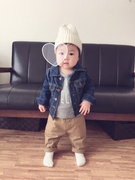 「babygap」｜「アイテム（チノパンツ）」を使った、HINAさん（キッズ・60cm）の冬コーディネート