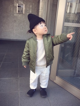 「babygap」｜「アイテム（ミリタリージャケット）」を使った、HINAさん（キッズ・70cm）の冬コーディネート