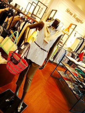 「アイテム（スラックス）」を使った、Minori Nishiokaさん（レディース・152cm・10代）の春コーディネート