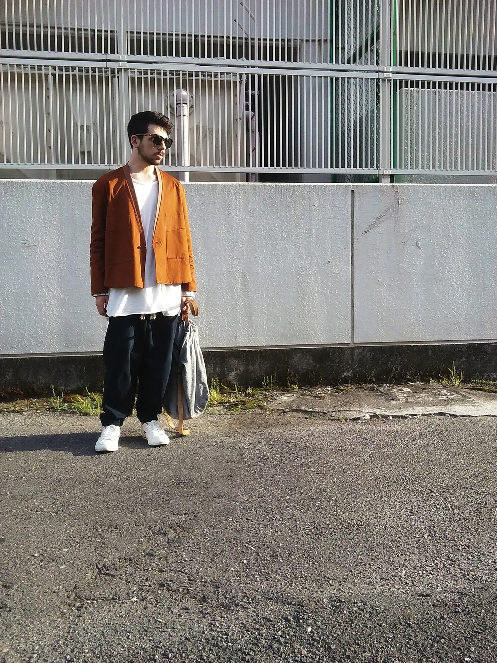 「converse、undercoverism、edwina horl、ffiXXed、EFFECTOR」｜「CONVERSEのOne Star（スニーカー、ホワイト系）」を使った、Jakeさん（メンズ・178cm）の春コーディネートの1枚目の写真