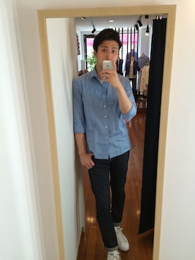 「オーダーシャツのアイテム（シャツ/ブラウス、ブルー系）」を使った、Tarooonさん（メンズ・180cm）の春コーディネート