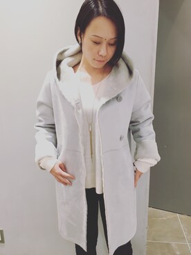 「サックスブルー」｜「アイテム（ムートンコート）」を使った、aikoさん（レディース・158cm）の冬コーディネート