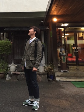 「ノーカラーシャツ」｜「アイテム（ミリタリージャケット）」を使った、大貴さん（メンズ・173cm）の春コーディネート