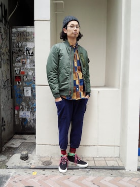 「MANASTASH（マナスタッシュ）のアイテム（スニーカー）」を使った、Haranoさん（メンズ・180cm）の秋コーディネート