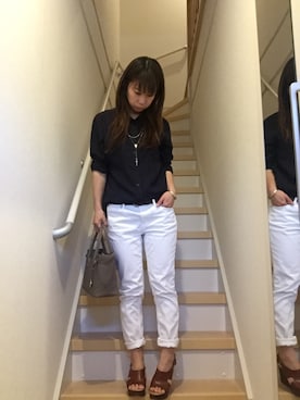 「GU（ジーユー）のアイテム（シャツ/ブラウス、ブルー系）」を使った、tamasco*さん（レディース・155cm）の春コーディネート