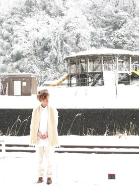 「WHITE（ホワイト）のアイテム」を使った、ユーサクさん（メンズ・173cm）の冬コーディネート