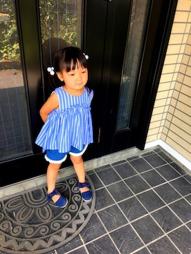 「petit main（プティマイン）のアイテム（その他シューズ）」を使った、Sachie さん（キッズ・100cm）の夏コーディネート