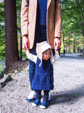 「babygap」｜「アイテム（キャスケット）」を使った、NAGI babyさん（キッズ・80cm）の秋コーディネート