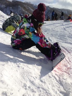 「VOLCOM（ボルコム）のアイテム（その他）」を使った、knm:)eit:]さん（レディース・153cm）の春コーディネート