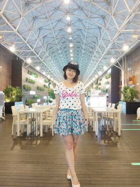 小金。KamWanさんのコーディネート