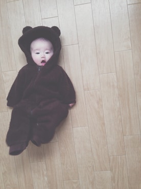 「アイテム（つなぎ/オールインワン、ブラウン系）」を使った、keemiiiiiさん（キッズ・60cm）の冬コーディネート