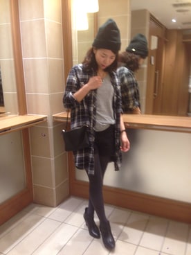 「OZOC（オゾック）のアイテム（シャツワンピース）」を使った、acoさん（レディース・155cm）の秋コーディネート