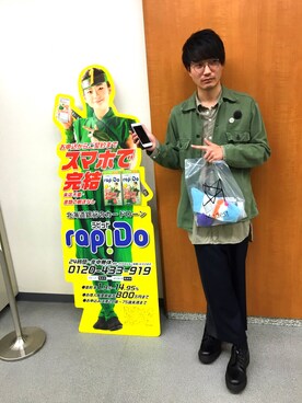 「DIGAWEL（ディガウェル）のアイテム（スラックス）」を使った、Sä怪さん（メンズ・172cm）の秋コーディネート