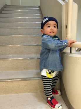 「しまむら（シマムラ）のアイテム（ニットキャップ/ビーニー、ブルー系）」を使った、SiONさん（キッズ・90cm）の冬コーディネート