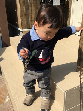 「PETIT BATEAU（プチバトー）のアイテム（その他トップス）」を使った、SiONさん（キッズ・80cm）の春コーディネート