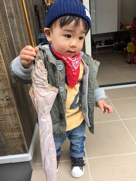 「しまむら（シマムラ）のアイテム（ニットキャップ/ビーニー、ブルー系）」を使った、SiONさん（キッズ・90cm）の春コーディネート