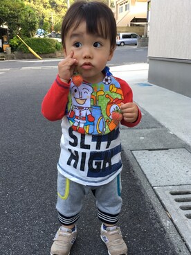 「イチゴ貰った🍓のアイテム（その他、レッド系）」を使った、SiONさん（キッズ・90cm）の春コーディネート