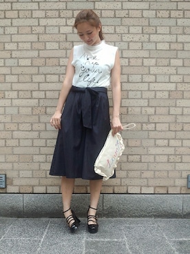 「ISBIT（アイズビット）のアイテム（パンツ）」を使った、ISBITさん（レディース・164cm）の春コーディネート