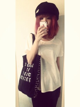 「BLK DNM（ブラックデニム）のアイテム（パンツ）」を使った、RISさん（レディース・161cm）の秋コーディネート