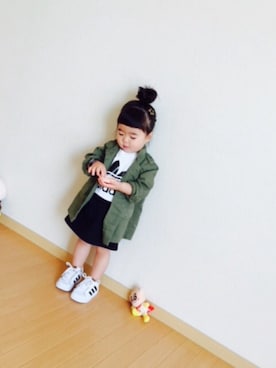 「切り絵プリント」｜「アイテム（その他）」を使った、yuiさん（キッズ・90cm）の春コーディネート