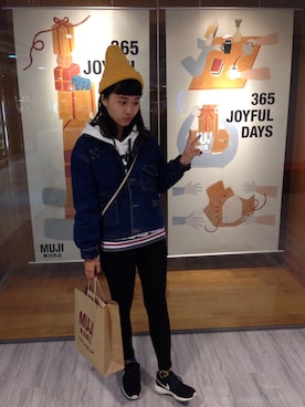 「MUJI」｜「アイテム（ニットキャップ/ビーニー）」を使った、ᴱᴰᴵ🌵さん（レディース・164cm）の冬コーディネート