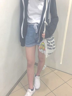 「NIKE（ナイキ）のNIKE/ナイキ グランドテラス 654495（スニーカー）」を使った、arisaさん（レディース・164cm）の夏コーディネート