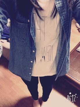 「UNIQLO（ユニクロ）のアイテム（シャツ/ブラウス、ブルー系）」を使った、yさん（レディース）の秋コーディネート