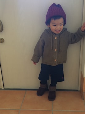 「韓国子供服のアイテム（帽子、レッド系）」を使った、ともぴさん（キッズ・140cm）の秋コーディネート