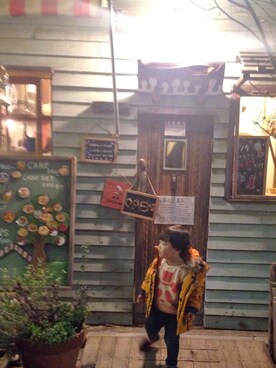 「Mini Rodini（ミニロディーニ）のアイテム（スウェット）」を使った、H.さん（キッズ・90cm）の春コーディネート