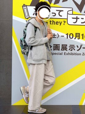 「hatra（ハトラ）のアイテム（パンツ）」を使った、おもちさん（メンズ・173cm）の秋コーディネート