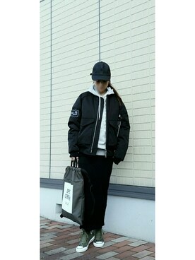 「OPENING CEREMONY（オープニングセレモニー）のアイテム（パーカー）」を使った、sashaさん（レディース・157cm）の冬コーディネート