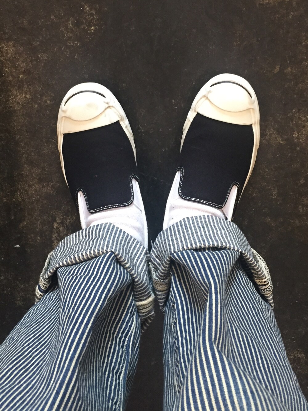 「beamsboy」｜「BEAMS BOYのアイテム（スニーカー、ブラック系）」を使った、shin*さん（レディース・167cm）の春コーディネートの1枚目の写真