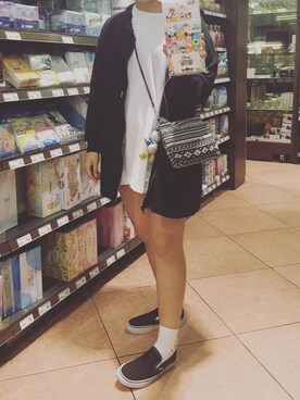 「BKK ORIGINALのアイテム」を使った、迪士尼成癮症患者さん（レディース・159cm）の春コーディネート