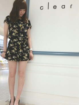 clear博多マルイさんのコーディネート