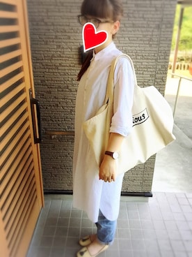 「DELICIOUS（デリシャス）のアイテム（トートバッグ、ホワイト系）」を使った、Chikkyさん（レディース）の夏コーディネート