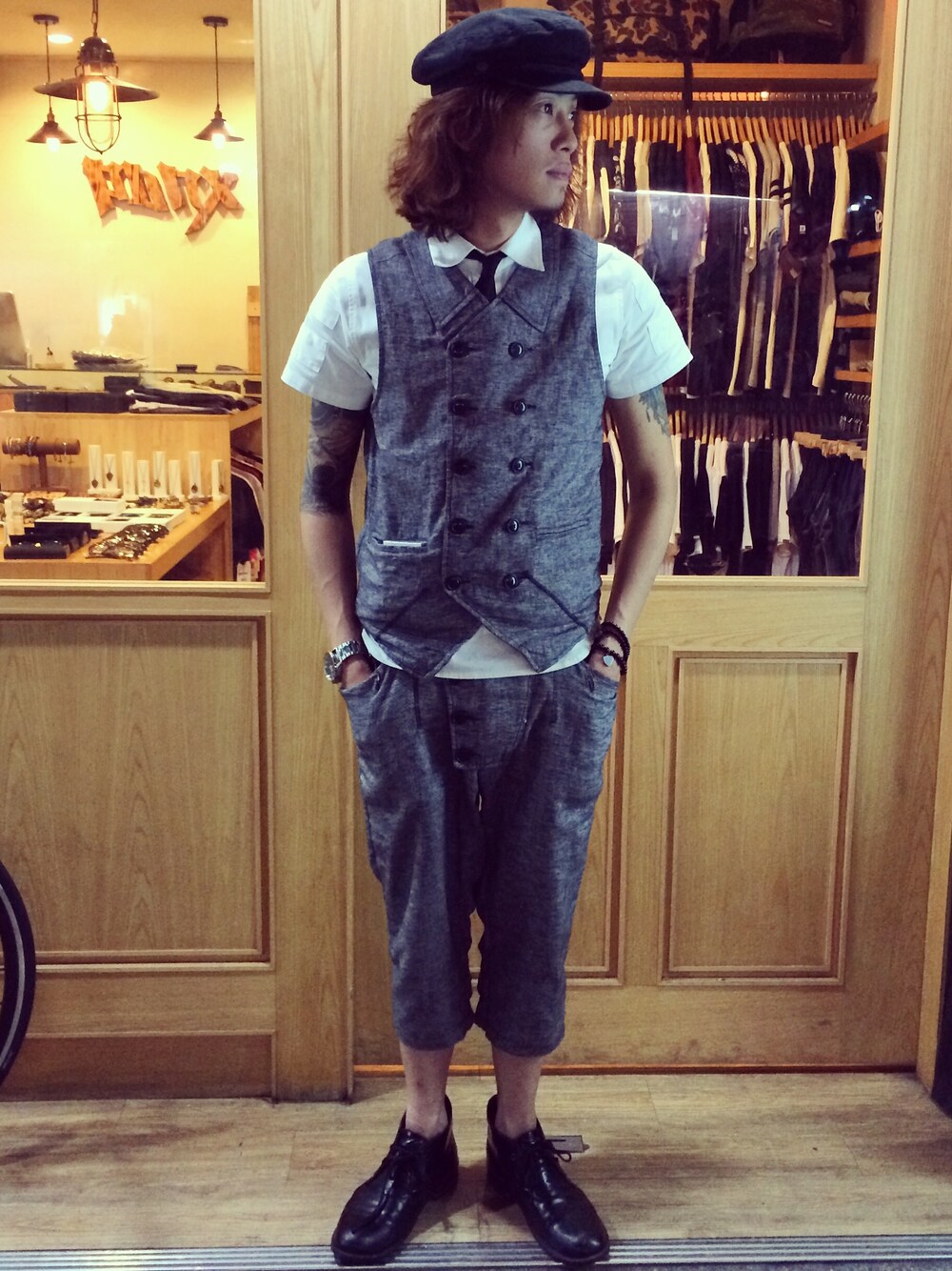 「Taiwan、WEARBOOKエントリー、blue、fashion、PUNX」｜「BRIXTONのアイテム（キャスケット、ブラック系）」を使った、PUNXさん（メンズ・174cm）の夏コーディネートの1枚目の写真
