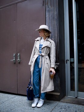 「streetsnap」｜「アイテム（トレンチコート）」を使った、Culture & Journalさん（レディース・173cm）の秋コーディネート