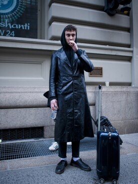 「streetsnap」｜「アイテム（トレンチコート）」を使った、Culture & Journalさん（メンズ・175cm）の冬コーディネート