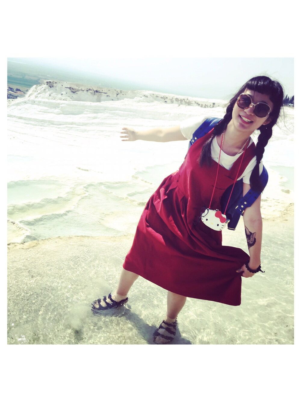 「summer、TRIP、happy」｜「BEAMS BOYのΠBEAMS BOY / チノ ジャンパー スカート（ワンピース、ブルー系）」を使った、六酱さん（レディース・160cm）の夏コーディネートの1枚目の写真