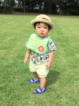 「アイテム（ママ＆ベビー、グリーン系）」を使った、miotさん（キッズ・70cm）の秋コーディネート